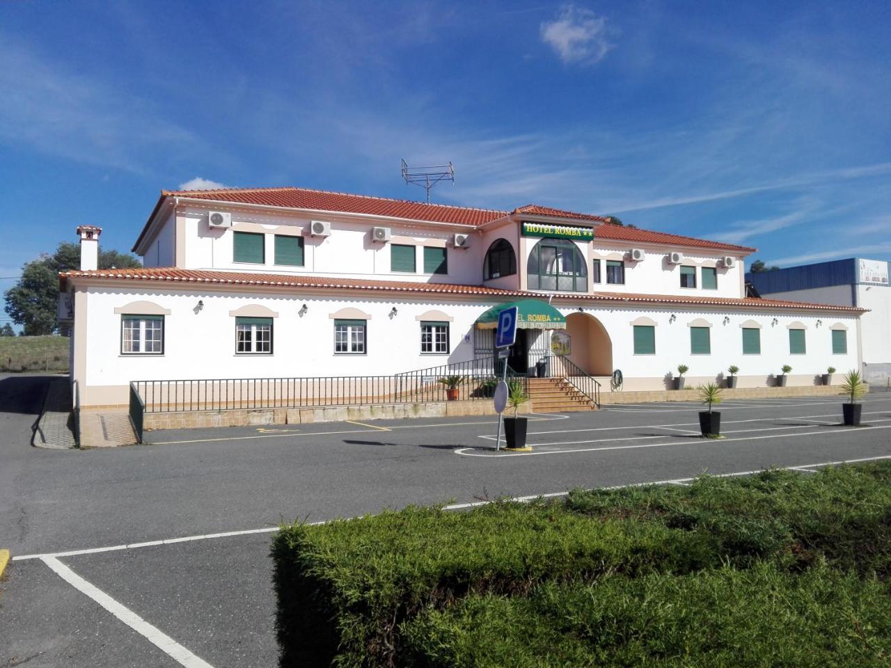 Hotel Romba โอริก ภายนอก รูปภาพ